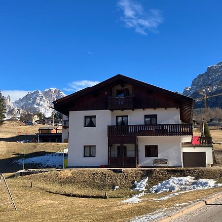 Affittacamere Iragidor Cortina d'Ampezzo Exterior photo